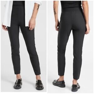 Athleta Stellar High Rise Black Pants Size 0 Sleek Athletic Travel Work Pants
